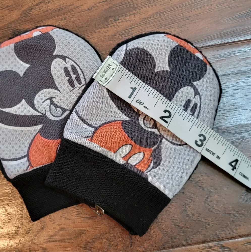 Mickey Mouse Fabric Fleece Baby Mittens